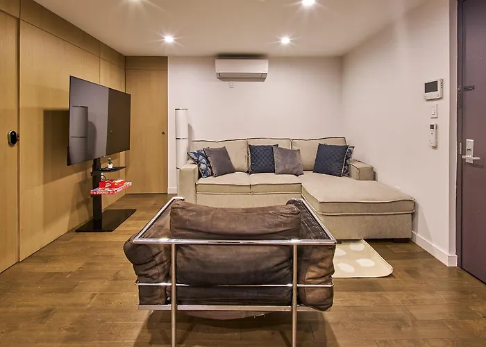 Modern 2 Bedroom Retreat In Downtown Manhattan